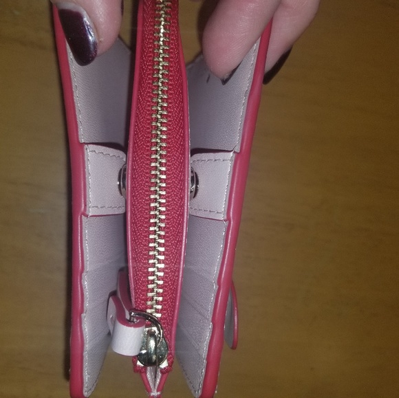 Kate Spade Wallet - Picture 3 of 5